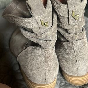 Koolaburra Boots by Ugg. Brand New!